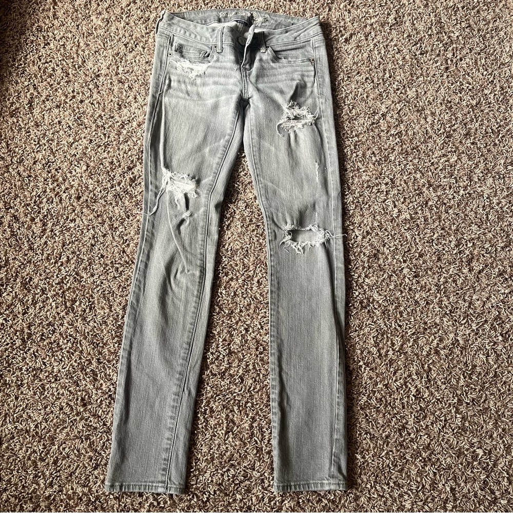 Distressed American eagle Skinny Stretch Jeans Size 0